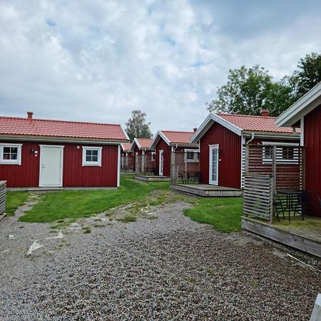 Hallagardens Stugby Варбери Екстериор снимка